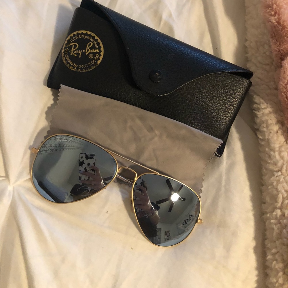 Raybans aviators